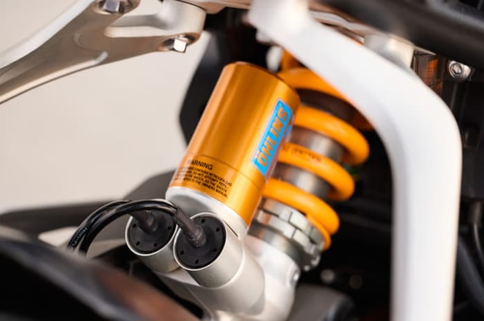 Triumph Speed Triple 1200 RS rear suspension